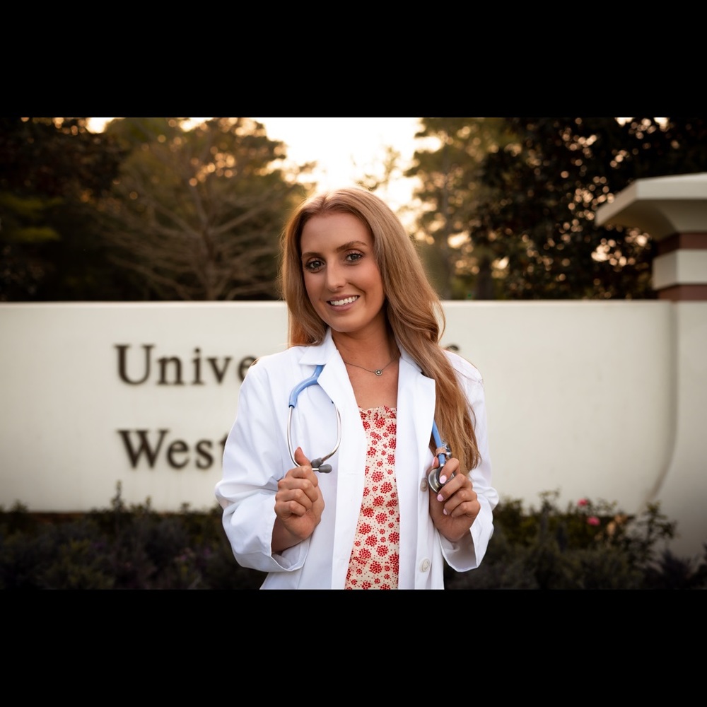 Meet your Posher, Kayla